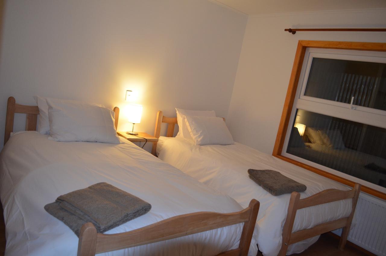 Hostal Camino De Santiago Puerto Natales Extérieur photo